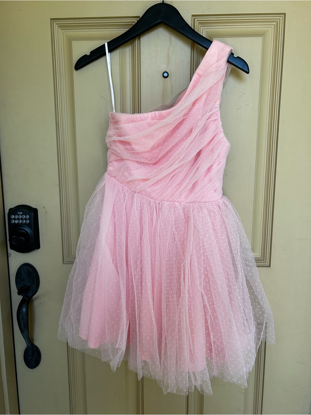 New LuLu’s Pink One-Shoulder Tulle Party Dress size XS